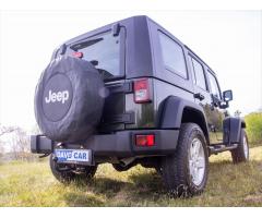 Jeep Wrangler 2,8 CRD CZ Unlimited Sport DPH - 35