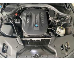 BMW Řada 5 xDrive AT TOP STAV - 22