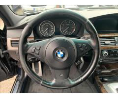 BMW Řada 5 2,5 523i Touring - 10