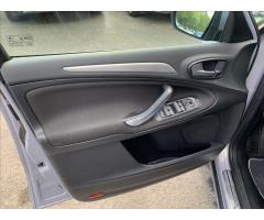 Ford S-MAX 1,6 - 9