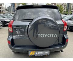 Toyota RAV4 2,2 KRASNÝ STAV+SERVIS TOYOTA - 7