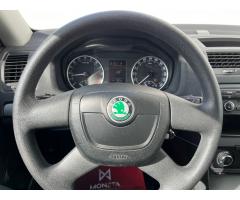 Škoda Octavia 1.6TDI DSG, Klima, Tažné - 8