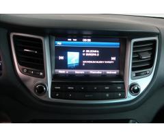 Hyundai Tucson 1,7 CRDI 85kW TRIKOLOR 4x2 - 11