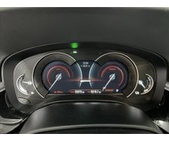 BMW Řada 5 2,0   530E PLUG-IN FULL LED TOP - 10