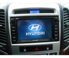 Hyundai Grand Santa Fe 2,2 CRDI 114 kW 4x4 CZ Historie - 27