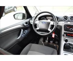Ford Galaxy 2,0 TDCi 103KW BUSINESS SERVIS - 26