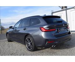 BMW Řada 3 2,0 320d 140KW MILD-HYBRID - 7