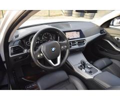 BMW Řada 3 2,0 318d 110KW KŮŽE NOVE V CZ - 16