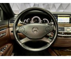 Mercedes-Benz Třídy S 400 HYBRID, HARMAN&KARDON, SOFT-CLOSE, MULTIMEDIA - 13