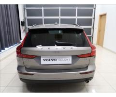 Volvo V60 2,0 D3  Momentum AUT - 5