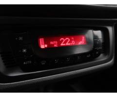 Seat Ibiza 1,4 16v 63 kW Style - 18