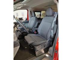 Ford Tourneo Custom 2,0 EcoBlue 125 kW/170 koní, 8 st.automat  TITANIUM L2 AWD - Nový model - 27