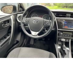 Toyota Auris 1,6 ValveMatic /1.maj./ ČR / - 31
