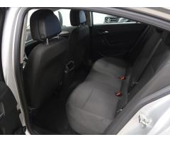 Opel Insignia 1,6 16V Selection - 14